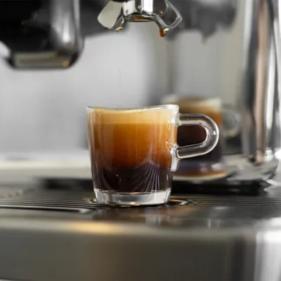 espresso onder espressomachine