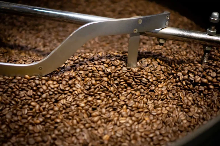 Koffiebonen die gebrand worden
